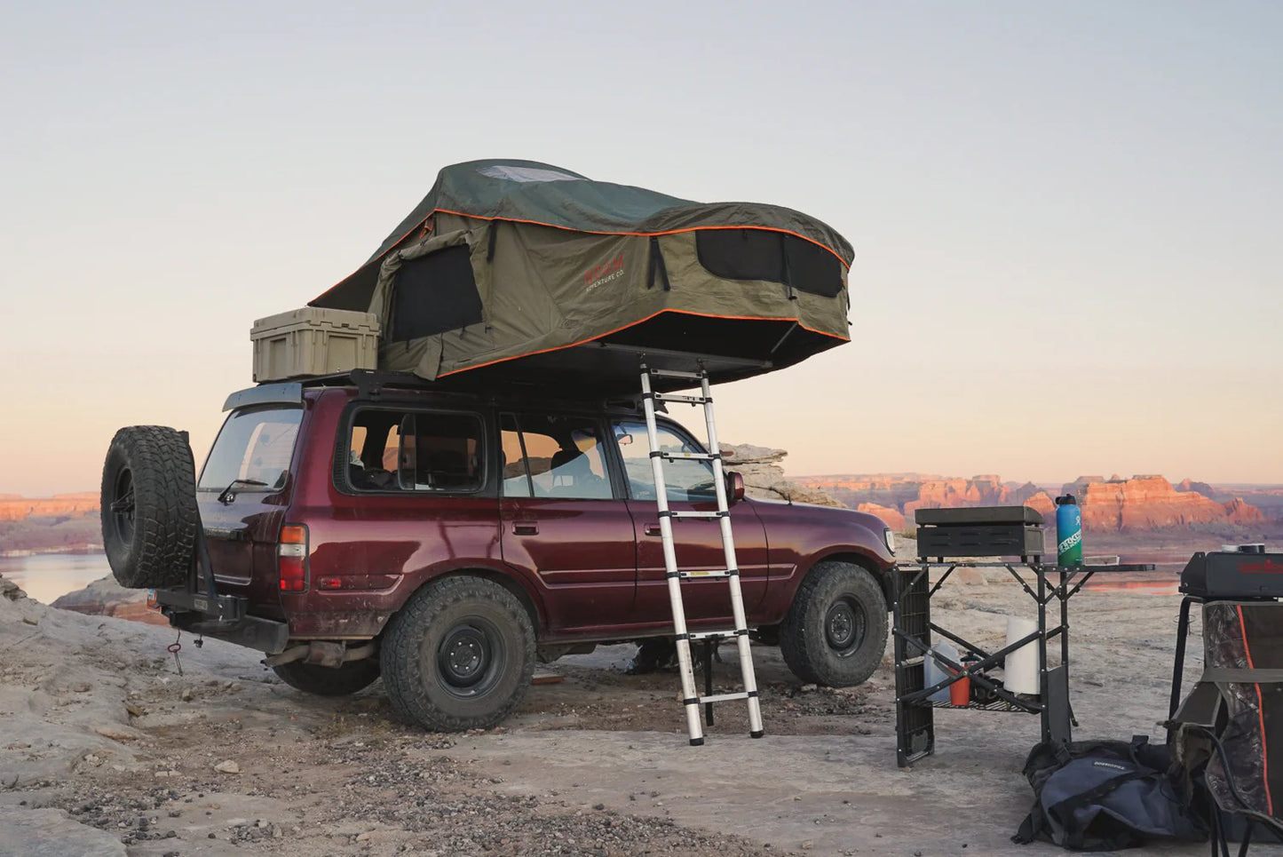 ROAM Vagabond Rooftop Tent