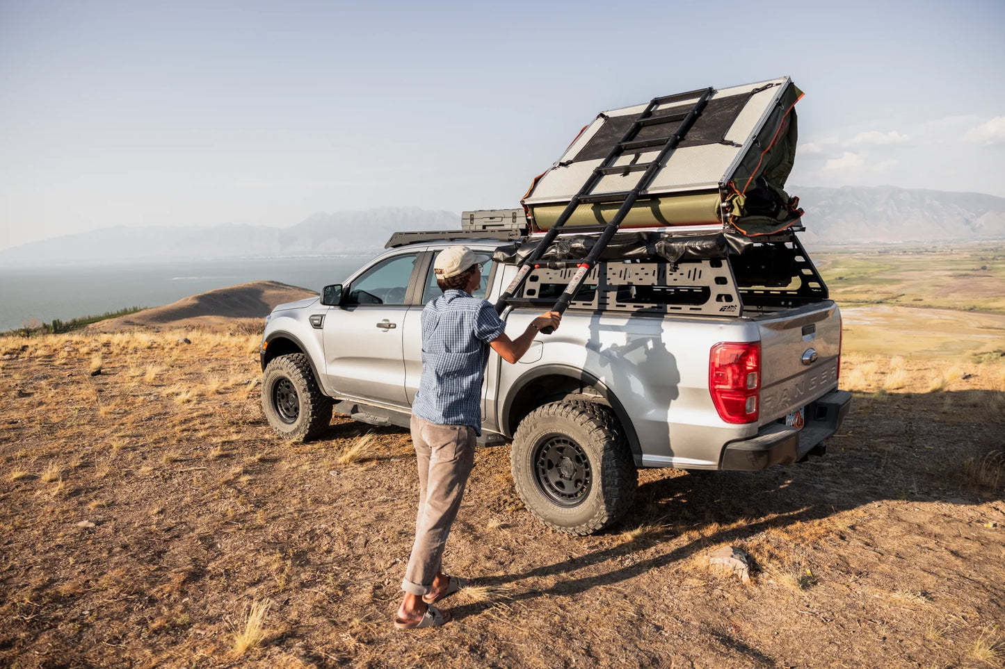 ROAM Vagabond Rooftop Tent